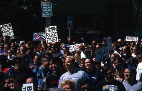 image002